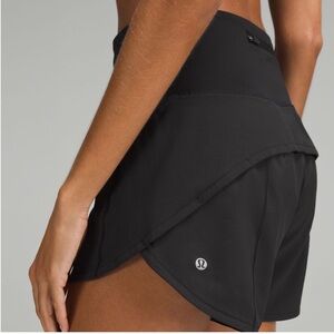 🌼Lululemon Speed Up High-Rise Lined
Short 4" Black Shorts size 6